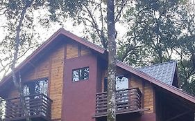 Chalé Em Frente Ao Zoológico Casa De Férias