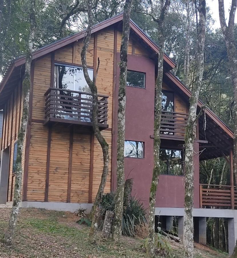 Chalé em frente ao zoológico Curitiba Exterior foto
